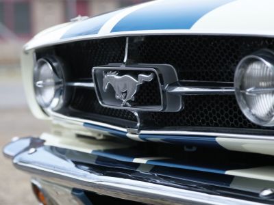 Ford Mustang Group 2 4.7L V8 producing 400 bhp  - 10