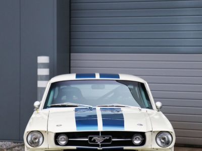 Ford Mustang Group 2 4.7L V8 producing 400 bhp  - 19