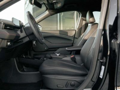 Ford Mustang MACH-E 76 kWh AWD B&O Sound 360° Camera  - 14