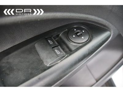 Ford Transit Connect 1.5TDCi SWB T200 LICHTE VRACHT - BLUETOOTH- PDC CRUISE CONTROL  - 36