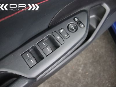 Honda Civic 1.0 BLACK EDITION - NAVI LEDER ADAPTIVE CRUISE DAB MIRROR LINK  - 39