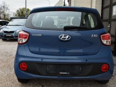 Hyundai i10 1.0i  - 9