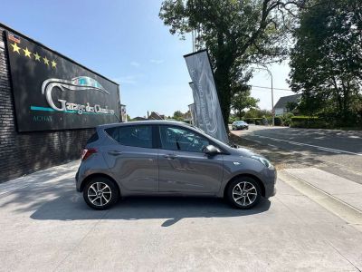 Hyundai i10 1.0i Twist 66 cv ! Apple CarPlay A-C E6b  - 3