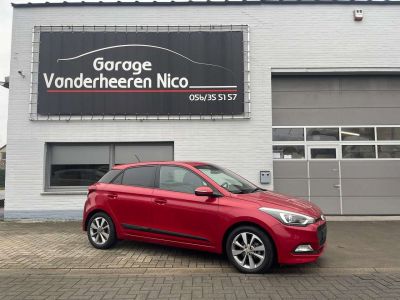 Hyundai i20 1.2i Pop 5d. AIRCO,CRUISE,PDC,BLUETH,SERVO,ALU  - 1