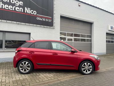 Hyundai i20 1.2i Pop 5d. AIRCO,CRUISE,PDC,BLUETH,SERVO,ALU  - 3