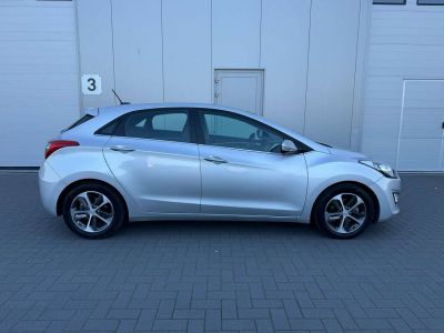 Hyundai i30 1.6 GDi Lounge -- CUIR GPS CAMERA  - 7