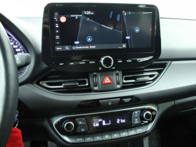 Hyundai i30 Top Deal ~ Automaat Stock LED Navi  - 15