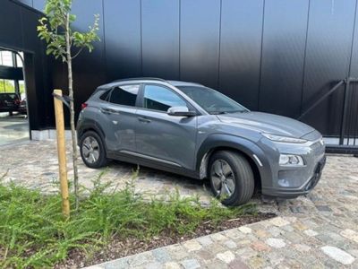 Hyundai Kona Electric STUNTPRIJS 15289 + 21% BTW , - 3000€ PREMIE  - 13