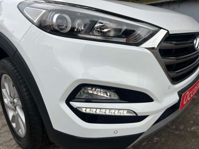 Hyundai Tucson 1.6 GDi 2WD Premium ISG (clim Navi Carplay Ect)  - 10