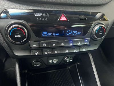 Hyundai Tucson 1.6 GDi 2WD Premium ISG (clim Navi Carplay Ect)  - 19