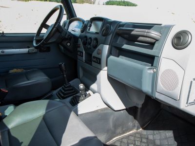 Iveco Massif 3.0 HPT 4X4 - LICHTE VRACHT - LEDER - AIRCO - TREKHAAK - HANDSFREE  - 15