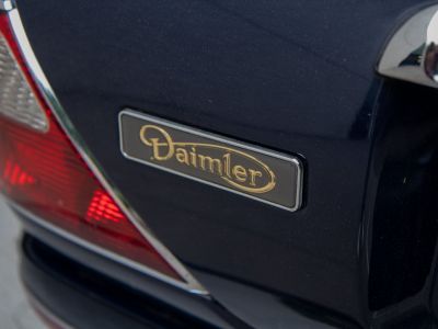 Jaguar Daimler Super V8 Jaguar 4.0 V8 - MEMORY SEATS - ZETELVERWARMING - ONDERHOUDSHISTORIEK  - 33