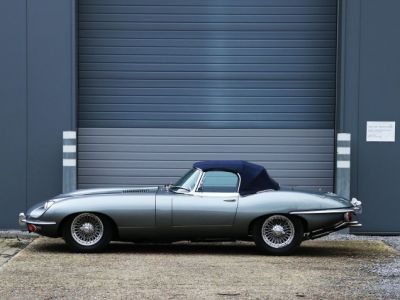 Jaguar E-Type S2 OTS - Matching Numbers 4.2L 6 inline engine producing 245 bhp  - 28