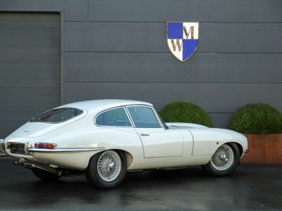 Jaguar E-Type Series 1 3.8 litre  - 6