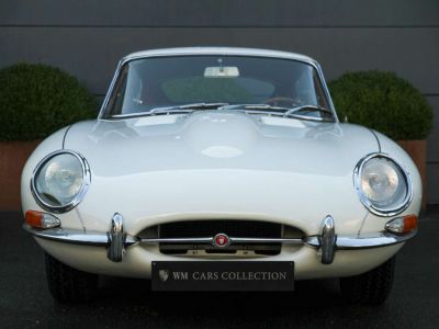 Jaguar E-Type Series 1 3.8 litre  - 8