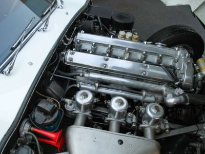 Jaguar E-Type Series 1 3.8 litre  - 18