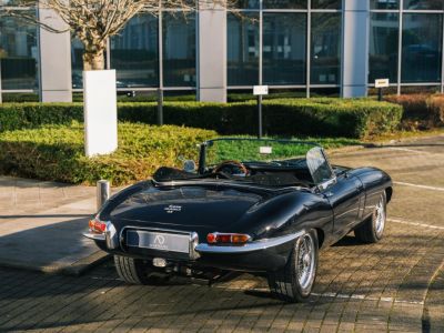 Jaguar E-Type SI  - 13