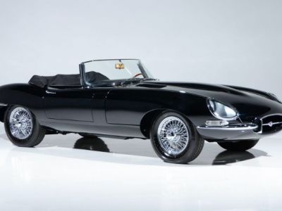 Jaguar E-Type Triple Black Deluxe - <small></small> 395.000 € <small>TTC</small>