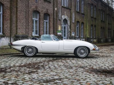 Jaguar E-Type Type E 4.2  - 8