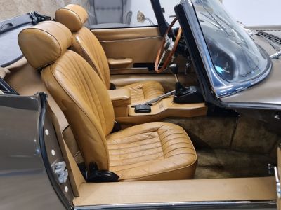 Jaguar E-Type Type E Série 2 4.2 - <small></small> 69.000 € <small>TTC</small> - #68