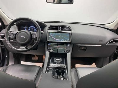 Jaguar F-Pace 2.0 D TVA TOIT PANORAMIQUE CAMERA AR GARANTIE  - 11