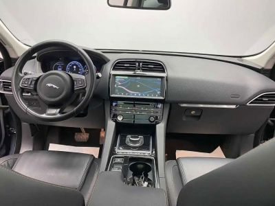 Jaguar F-Pace 2.0 D TVA TOIT PANORAMIQUE CAMERA AR GARANTIE  - 10