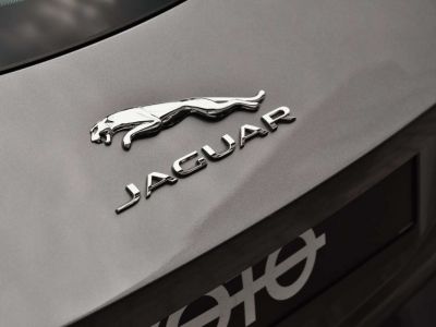 Jaguar F-Type AUT. P300  - 15