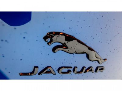 Jaguar F-Type F.TYPE Coupé 5.0i V8 - 450 - BVA Quickshift - Stop/Start COUPE R-Dynamic PHASE 3  - 16