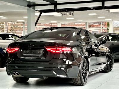 Jaguar XE 2.0 D 204cv MHEV D200 R-DYNAMIC BLACK EDITION  - 6