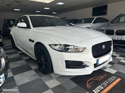 Jaguar XE 2.0 D R DYNAMIQUE  - 2