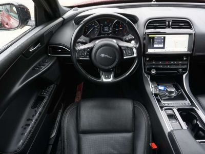 Jaguar XE 2.0 D R-SPORT AUTO-PANO-BI XENON-CAM-KEYLESS-6dt  - 18