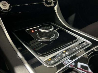 Jaguar XE 2.0 D R-Sport Black Edition BOITE_AUTO GPS CAM ETC  - 12