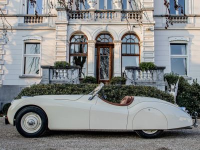 Jaguar XK120 XK 120 Open Top Speedster (OTS) LHD 1951 - OLDTIMER - GERESTAUREERD - MATCHING NUMBERS - SOFTTOP - CREAM WHITE - <small></small> 99.999 € <small>TTC</small>