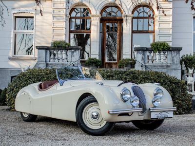 Jaguar XK120 XK 120 Open Top Speedster (OTS) LHD 1951 - OLDTIMER - GERESTAUREERD - MATCHING NUMBERS - SOFTTOP - CREAM WHITE - <small></small> 99.999 € <small>TTC</small>