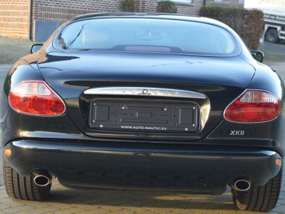 Jaguar XK8 4.0i V8 coupé 57.000 km - Collectionneur  - 4