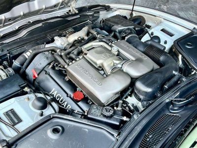 Jaguar XKR Coupé 4.0i V8 Supercharged 363cv 32v S-C  - 14