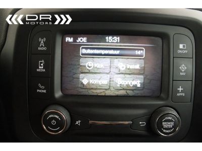 Jeep Renegade 1.6 DOWNTOWN - NAVI KEYLESS TREKHAAK  - 21