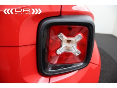 Jeep Renegade 1.6 DOWNTOWN - NAVI KEYLESS TREKHAAK  - 45