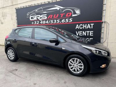 Kia Cee'd Ceed / 1.4 CRDi Easy 1ER PROP.-CLIM.-garantie 12 mois  - 3