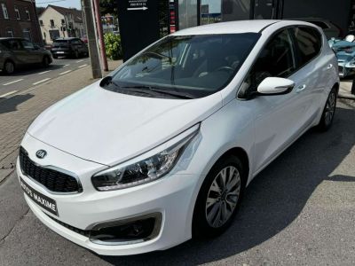 Kia Cee'd Ceed / 1.4i Caméra Navigation Euro 6b Garantie  - 1