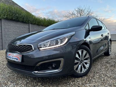 Kia Cee'd SW Ceed / 1.4 CRDi Navi Edition LED-NAVI-CAMERA-PDC-CRUISE  - 1