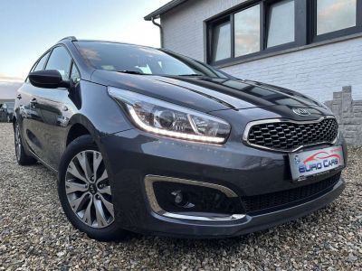 Kia Cee'd SW Ceed / 1.4 CRDi Navi Edition LED-NAVI-CAMERA-PDC-CRUISE  - 2