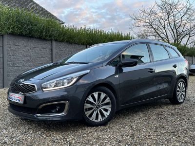 Kia Cee'd SW Ceed / 1.4 CRDi Navi Edition LED-NAVI-CAMERA-PDC-CRUISE  - 3