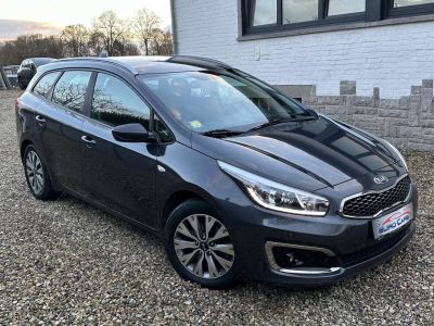 Kia Cee'd SW Ceed / 1.4 CRDi Navi Edition LED-NAVI-CAMERA-PDC-CRUISE  - 6