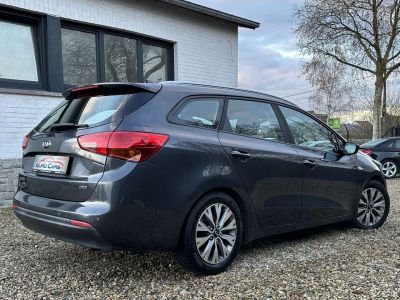 Kia Cee'd SW Ceed / 1.4 CRDi Navi Edition LED-NAVI-CAMERA-PDC-CRUISE  - 19