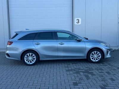 Kia Cee'd SW Ceed / 1.4 T-GDi More ISG -- GPS CAMERA GARANTIE  - 7