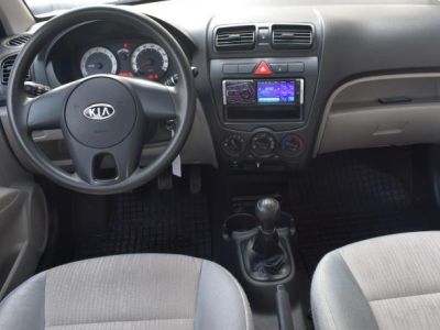 Kia Picanto 1.0  - 9