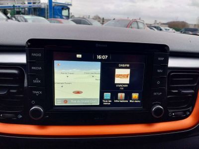 Kia Stonic 1.0 T -ATTACHE-REMORQUE-GPS-BLUETOOTH-GARANTIE-  - 14