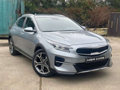 Kia XCeed 1.6 CRDi MHEV  - 3