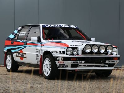 Lancia Delta Integrale 8V Group N 2.0L 4 cylinder turbo producing 226 bhp and 380 nm of torque  - 3